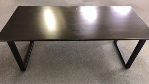 デスク　180 × 80 × 70(cm) ブラウン