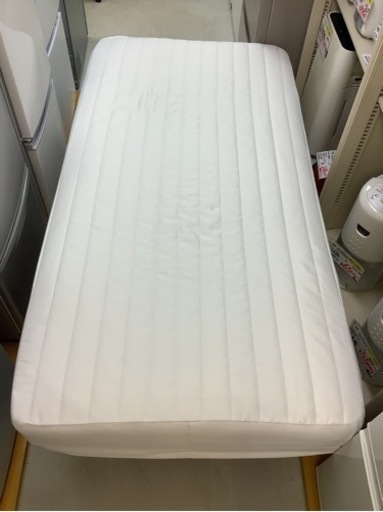 【リサイクルサービス八光　田上店　配達・設置OK】ホワイト　シングル脚付きマットレスベッド