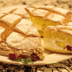 美味しいお菓子を手づくりする　　クリームとフルーツをサンドしたケーキの画像