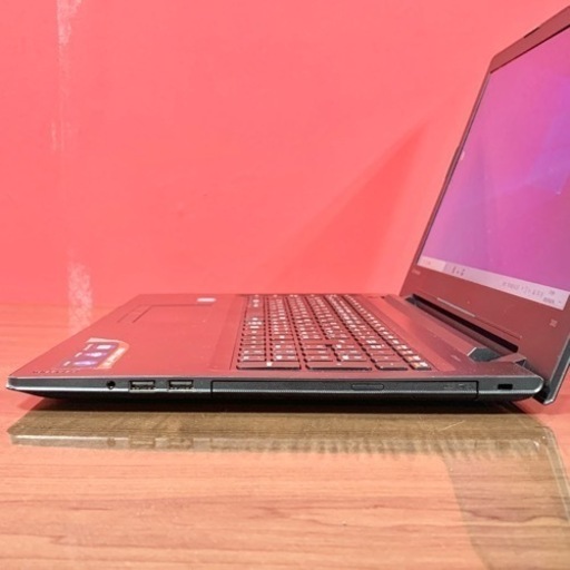 初心者用もビジネス用もOK!! Lenovo