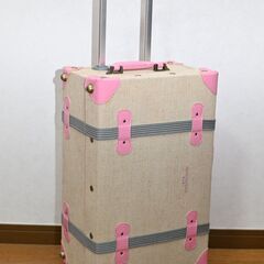 キャリーケース　スーツケース　可愛い系