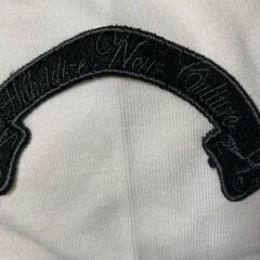 新品未使用　メンズ　長袖Tシャツの画像