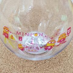 ミニオン 光る電球ボトル 500mlの画像