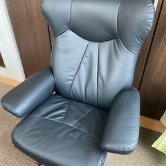 ニトリ　パーソナルチェア オットマン付き(Nシールド ロード4BK)の画像