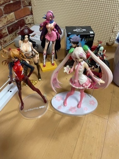 フィギュア6体