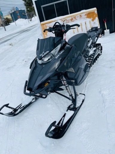 arcticCAT M8000 16年　セル付き　スノーモービル