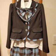 サイズ130 スーツ  入学式などにの画像