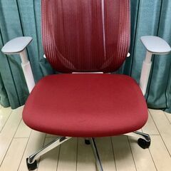 お届け可能です　高級オフィスチェア　オカムラ　シルフィ　ローバッ...