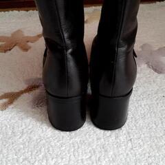 ing ショートブーツ　サイズ24の画像