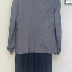 SALE ORIHICAレディーススーツ（ジャケット&リバーシブルスカート&ブラウス）の画像