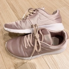 NIKEスニーカー