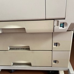 エプソンA3レーザー複合機LP-9200CFHの画像