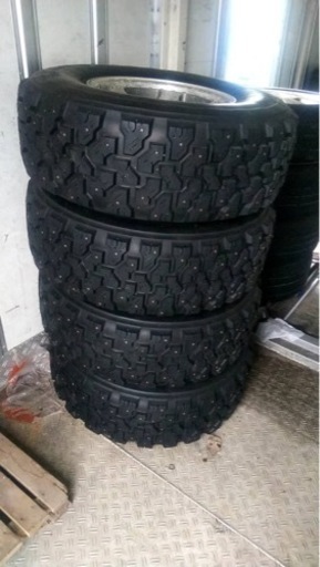 スパイクタイヤ