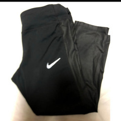 【期間限定値下げ】NIKE トレーニングレギンス　ヨガ　Lサイズの画像