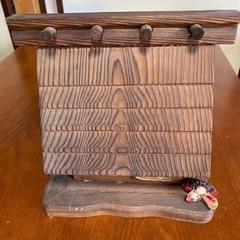 アンティーク小物入れの画像
