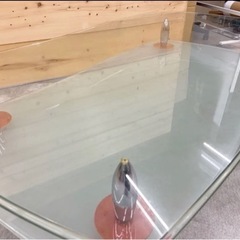 ガラスセンターテーブル　リビングテーブルの画像