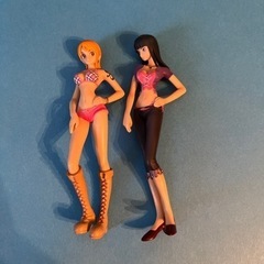 ワンピース（ナミ＆ロビン）フィギュア💕