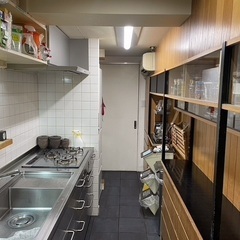 賄い調理と掃除など雑務