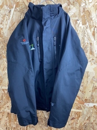 ノースフェイス　マウンテンパーカー　ゴアテックス