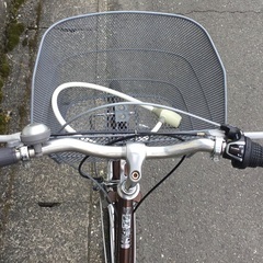 ＜整備・美品＞シティサイクル・27インチ自転車・外装6段変速・LEDライト・ブラウンの画像