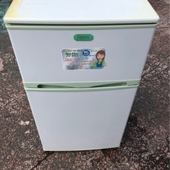 小さめサイズ2DR冷蔵庫2,000円