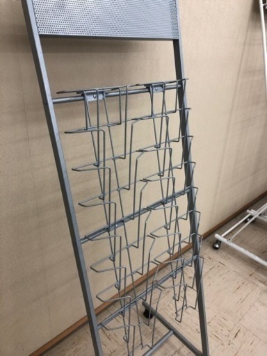 本棚　パンフレット棚