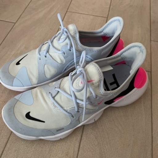 靴/バッグ NIKE 25cm