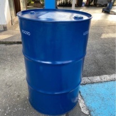 空きドラム缶◾️200L◾️鉄製◾️容器◾️中古■BBQ等にの画像