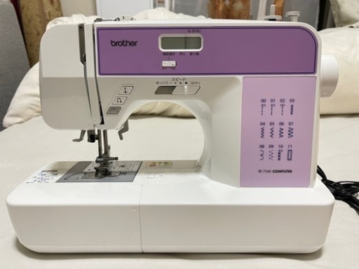 ブラザーコンピューターミシン　W-7100　CPS4131
