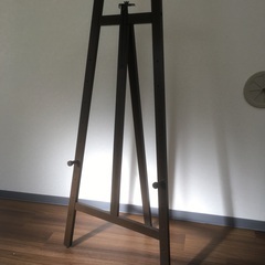 イーゼル　撮影使用のみ（新古品）の画像