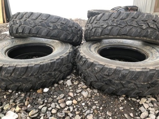 グラントレックmt2 255/85/r16 ジムニー　ランクル　サーフ　プラド 
