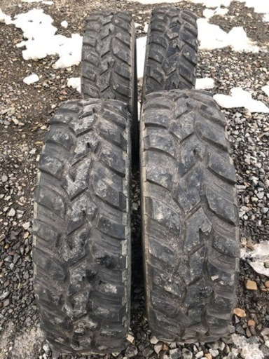グラントレックmt2 255/85/r16 ジムニー　ランクル　サーフ　プラド 