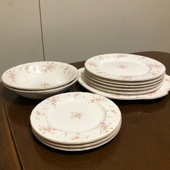 引取り先決定❗️半額ノリタケ　クラフトーンプレートセット