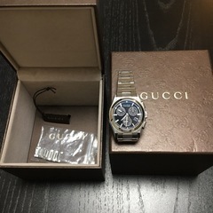 GUCCIパンテオン腕時計の画像