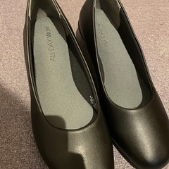 ほぼ未使用パンプス 3/19 10時の画像