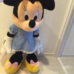 ディズニー 特大ミニーちゃんぬいぐるみの画像