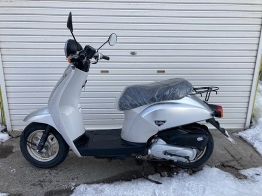 【緊急値下げ！】ホンダ　トゥデイ　AF61 原付　スクーター　白、銀！