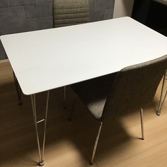 【受け渡し予定者決まりました】ニトリ　ダイニングテーブル3点セット