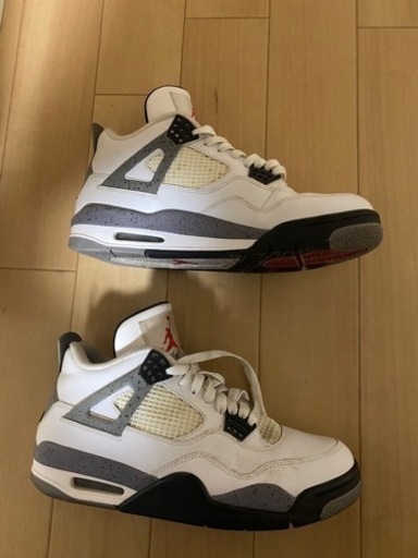 エアジョーダン4レトロ　ホワイトセメント