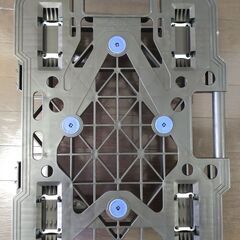 美品！トラスコ平台車　515×385 オール自在 黒 の画像
