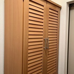 靴箱　バラ売り→¥500 セット→¥1000