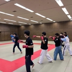 「武活フィットネス」ウェーブストレッチ＆キックエクササイズ - 尼崎市