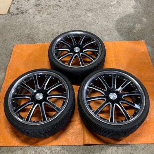🌈245/30R20 8分山ラジアルタイヤ、アルミ3本