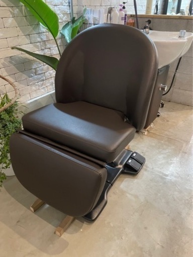 シャンプーチェアー