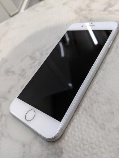 美品✨iPhone8 64GB シルバー色 バッテリー78% アイフォン【安心の3ヶ月保証】💳自社配送時🌟代引き可💳※現金、クレジット、スマホ決済対応※