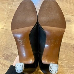 パンプス レザー 牛革 黒 ブラック 日本製の画像