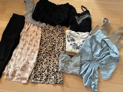 新品、美品　レディース服