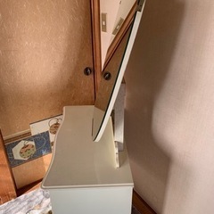 ホワイトドレッサー（１面鏡）の画像