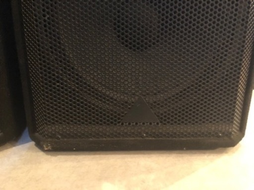 BEHRINGER ( ベリンガー )VP1520 EUROLIVEスピーカー２台、スピーカー三脚