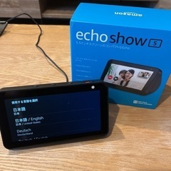 Echo Show 5 スクリーン付きスマートスピーカー wit...
